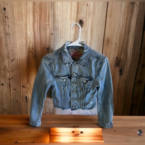 Jean jacket Hadid denim jacket with white stars. logo HADID on the back - Picture 4 of 16